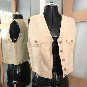 Pale Yellow Buttonfront Vest, S